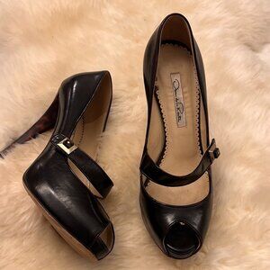 Oscar de la Renta Leather Pumps
